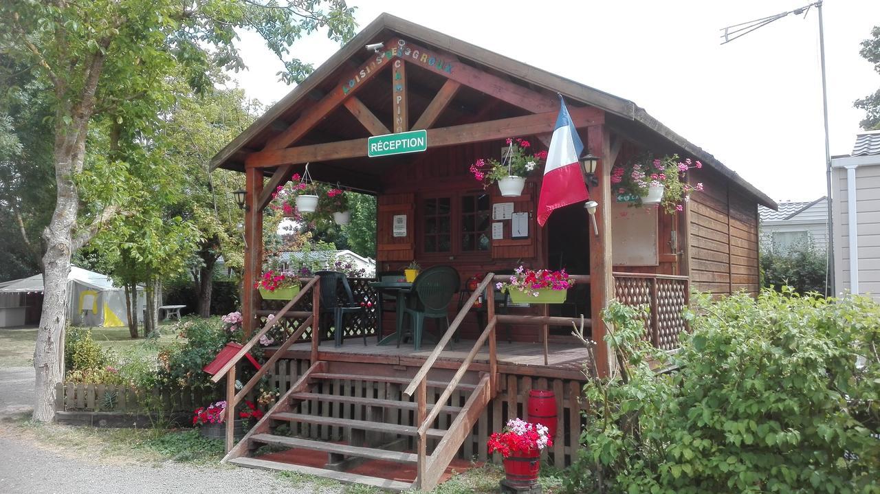 Camping Loisirs Des Groux Mousseaux-sur-Seine Zewnętrze zdjęcie