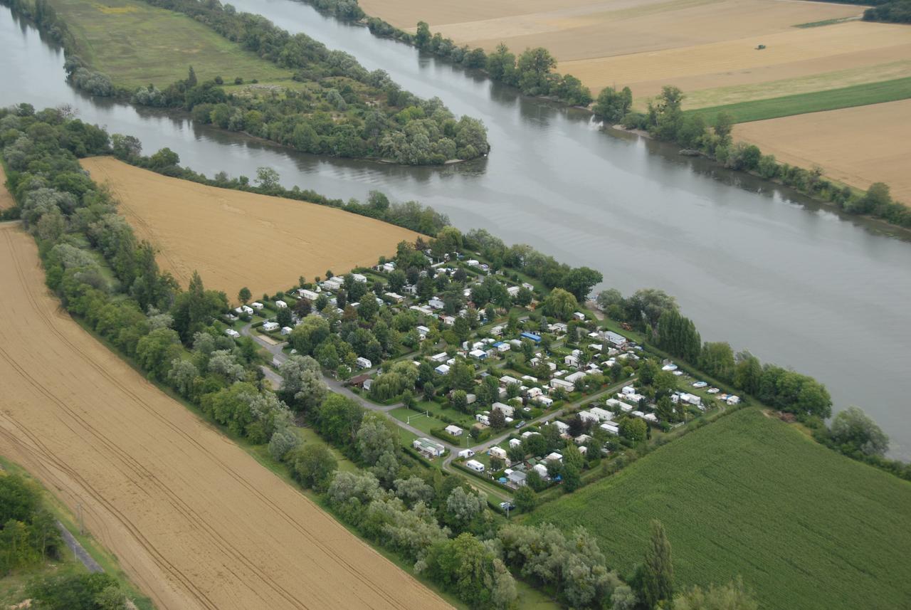 Camping Loisirs Des Groux Mousseaux-sur-Seine Zewnętrze zdjęcie